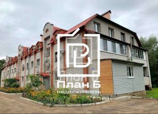 Продается 3-ком. квартира, 70.3 м2, поселок городского типа Товарково, улица Дзержинского, 17