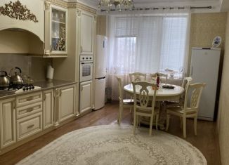 Продается 2-комнатная квартира, 86 м2, Хасавюрт, Южная улица, 2кБ