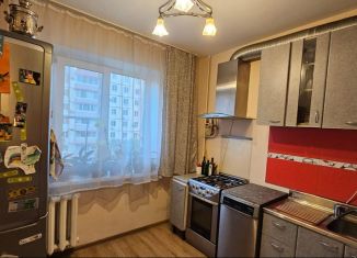 Продаю трехкомнатную квартиру, 68 м2, Хабаровск, улица Лазо, 11