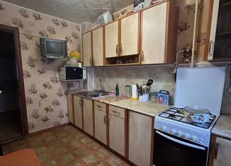 Продаю 3-комнатную квартиру, 60 м2, Нижегородская область, проспект Победы, 6