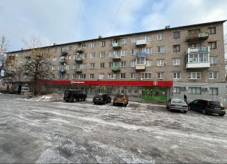 Продаю 2-ком. квартиру, 42.7 м2, Тверская область, улица Максима Горького, 15