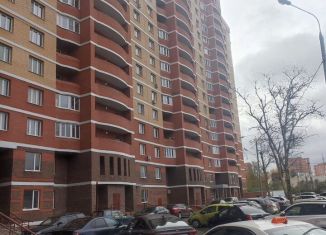 Продается двухкомнатная квартира, 64 м2, Троицк, Городская улица, 20