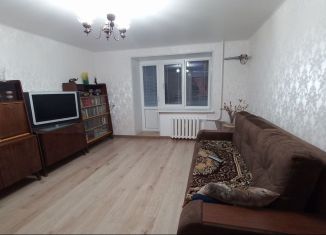 Продажа 3-ком. квартиры, 93 м2, Республика Башкортостан, улица Мира, 12