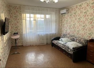 Сдаю 1-комнатную квартиру, 44 м2, Татарстан, улица Фатыха Амирхана, 21