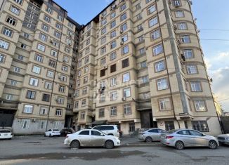 Продам 2-ком. квартиру, 81 м2, Махачкала, улица Абдулхамида Юсупова, 59