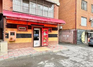 Сдаю в аренду торговую площадь, 40 м2, Махачкала, проспект Имама Шамиля, 83А, Ленинский внутригородской район