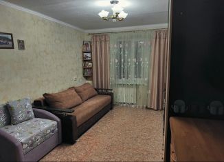 Продам 3-комнатную квартиру, 54 м2, Новочеркасск, Кавказская улица, 56