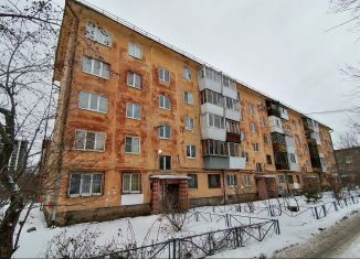 Продается 2-комнатная квартира, 42.7 м2, Екатеринбург, метро Чкаловская, улица Куйбышева