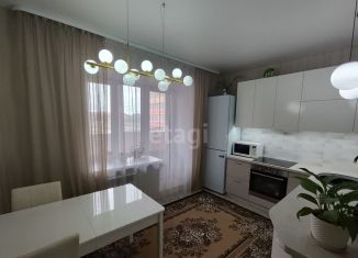 Продажа 2-ком. квартиры, 58.5 м2, Абакан, улица Генерала Тихонова, 6