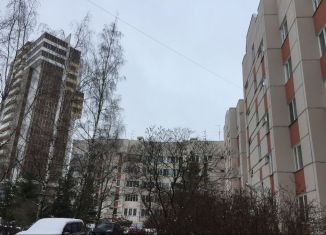 Продается двухкомнатная квартира, 57.4 м2, Санкт-Петербург, Школьная улица