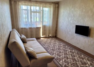 Продажа 1-ком. квартиры, 30 м2, Курск, улица Ольшанского, 8Б