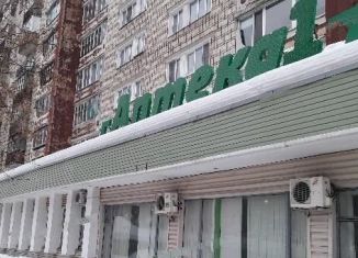 Торговая площадь на продажу, 1040.2 м2, Киров, улица Ленина, 15