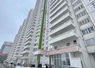 Сдаю в аренду 3-ком. квартиру, 77.9 м2, Химки, улица Родионова, 5