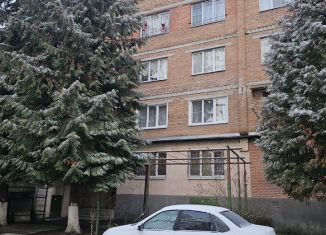 Продам четырехкомнатную квартиру, 127 м2, Владикавказ, Весенняя улица, 19А