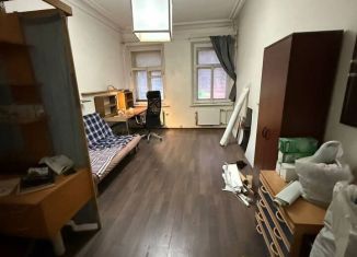 Продам комнату, 21 м2, Санкт-Петербург, Малый проспект Васильевского острова, 33