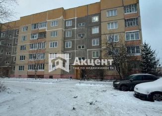 Продам 3-ком. квартиру, 65.6 м2, Кохма, Владимирская улица, 23