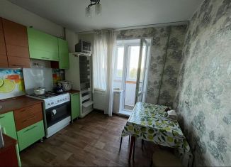 Продажа однокомнатной квартиры, 33 м2, Чебоксары, улица Ленинского Комсомола, 80, Калининский район