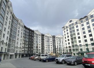 Продам 1-ком. квартиру, 36.3 м2, Зеленоградск, улица Тургенева, 16А