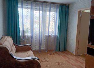 Сдается 2-ком. квартира, 40 м2, Воскресенск, Комсомольская улица, 3А