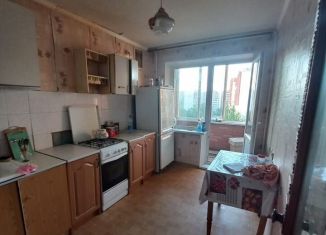 Сдам в аренду 3-комнатную квартиру, 65 м2, Рязань, улица Новаторов, 2к1