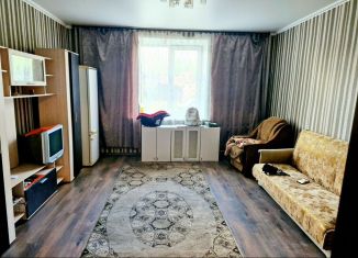 Продаю трехкомнатную квартиру, 81 м2, Торжок, Студенческая улица, 8