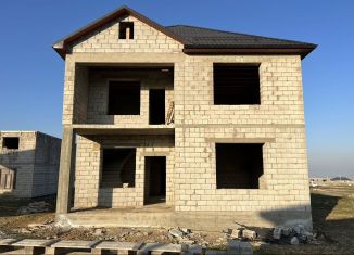 Продаю дом, 115 м2, посёлок городского типа Ленинкент