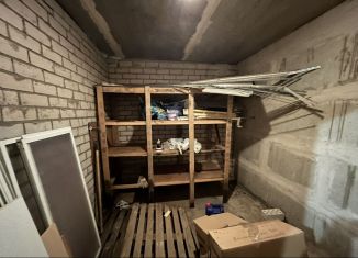 Продаю гараж, 10 м2, Великий Новгород, улица Кочетова