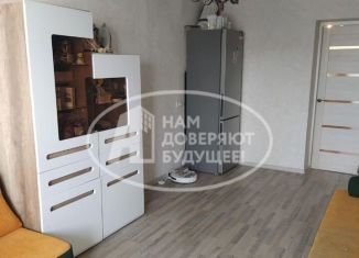 Продается 3-ком. квартира, 59.9 м2, Лысьва, улица Шмидта, 43