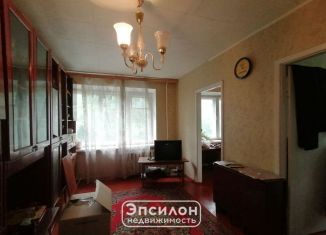 Продам 4-комнатную квартиру, 61.7 м2, Курск, Республиканская улица, 4А