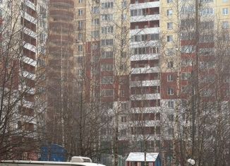 Сдаю в аренду двухкомнатную квартиру, 60 м2, посёлок ВНИИССОК, улица Дружбы, 27, ЖК Дубки