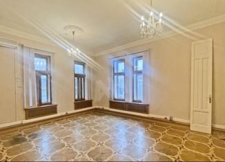 Сдам офис, 128 м2, Москва, метро Китай-город, Колпачный переулок, 9с1