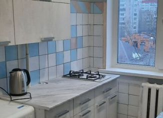 Сдаю 2-комнатную квартиру, 55 м2, Саратов, Белоглинская улица, 21/31, Октябрьский район