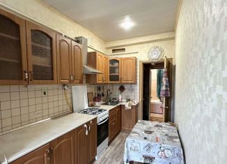 Сдается 3-ком. квартира, 65 м2, Брянск, Ново-Советская улица, 138