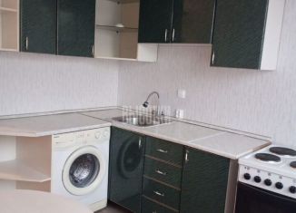 Продается 1-ком. квартира, 40 м2, Миасс, Городская улица, 2