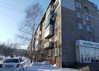 Продается 4-комнатная квартира, 60 м2, Новокузнецк, улица Тореза, 61