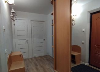 Сдам 2-ком. квартиру, 52 м2, Коми, улица Малышева, 14