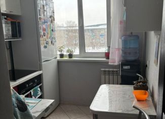 Продается 3-ком. квартира, 61.5 м2, Новокузнецк, улица Новаторов, 6