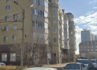 Продажа 2-комнатной квартиры, 80 м2, Астрахань, Бакинская улица, 85, Кировский район