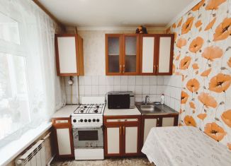 Продам 2-ком. квартиру, 43.5 м2, Татарстан, улица Тукая, 34