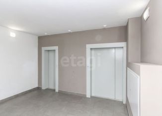 Продается 1-ком. квартира, 40 м2, Тюмень, улица Мельникайте, 2к11, Центральный округ