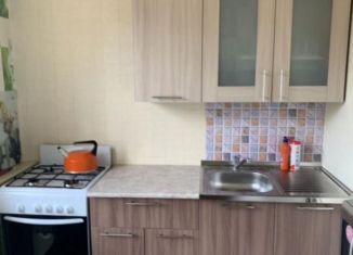 Сдаю 1-ком. квартиру, 29 м2, Екатеринбург, улица Победы, 28, Орджоникидзевский район