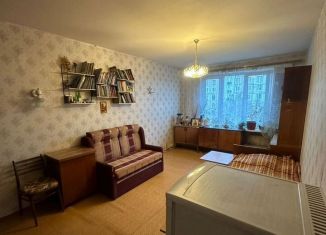 Продаю 1-ком. квартиру, 32.3 м2, Москва, метро Спартак, улица Маршала Катукова, 13к2