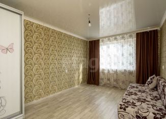 Продажа 3-ком. квартиры, 60 м2, Тюмень, Ямская улица, 104