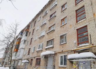 Продаю 1-ком. квартиру, 30 м2, Березники, Юбилейная улица, 87