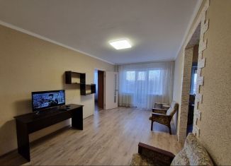 Продается двухкомнатная квартира, 46 м2, посёлок Новосадовый, улица Мира, 5