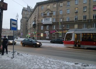 Сдаю помещение свободного назначения, 80 м2, Магнитогорск, улица Строителей, 58