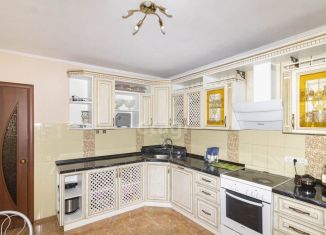 Продается 3-комнатная квартира, 93 м2, Тюмень, улица Пермякова, 68к1, Восточный округ