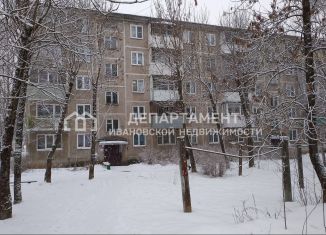 Продается 2-ком. квартира, 43.2 м2, Фурманов, улица Мичурина, 13