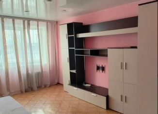 Сдается в аренду 3-ком. квартира, 59.6 м2, Шелехов, 1-й микрорайон, 32