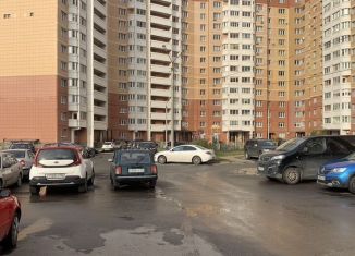 Сдам 2-ком. квартиру, 70 м2, Дмитров, микрорайон имени В.Н. Махалина, 40